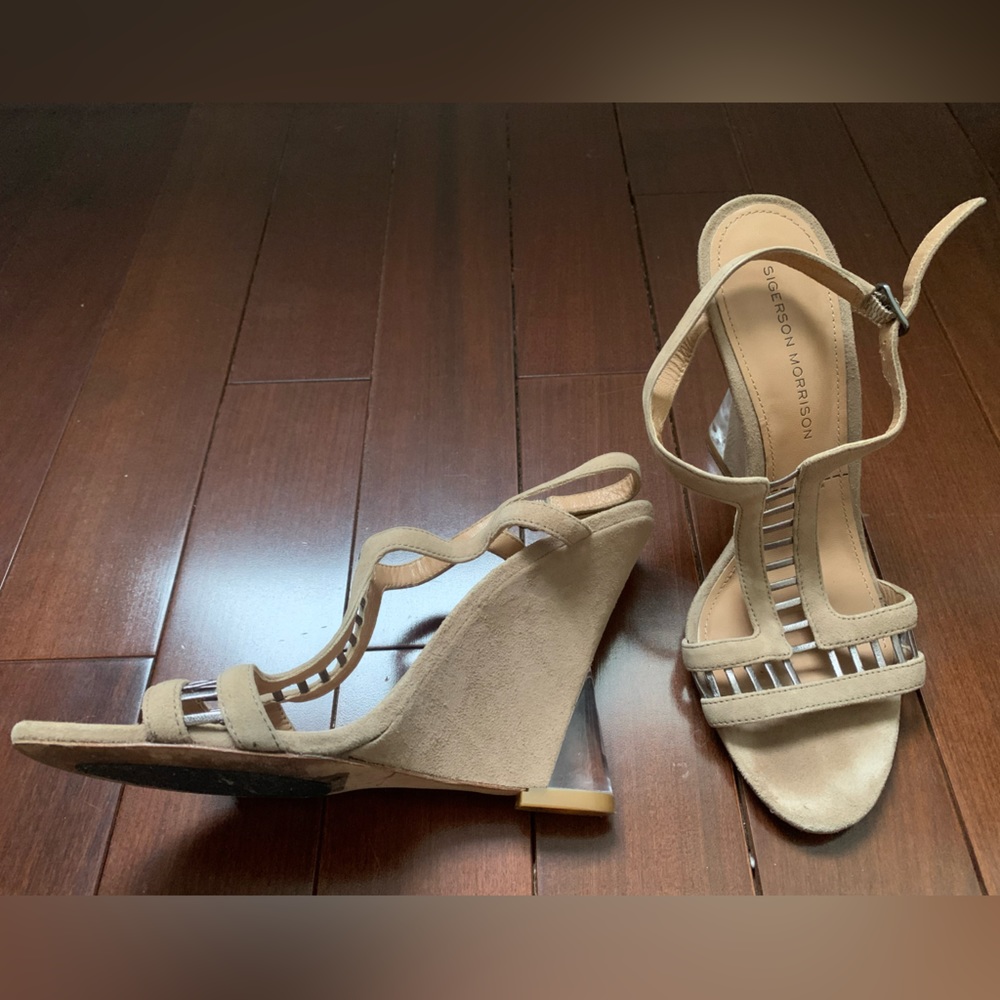Sigerson Morrison tan wedge heels with lucite glass size 7